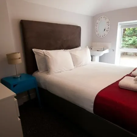 Clifden Hotel apartamentowy