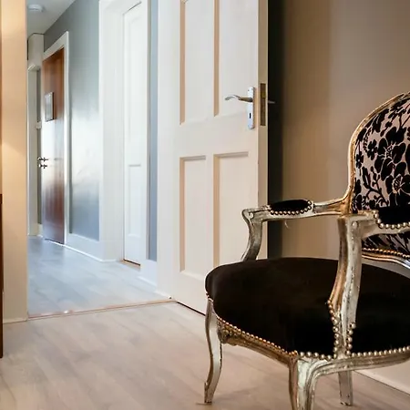 Clifden アパートホテル ダブリン